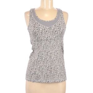 Lululemon grey Active tank / 6 size